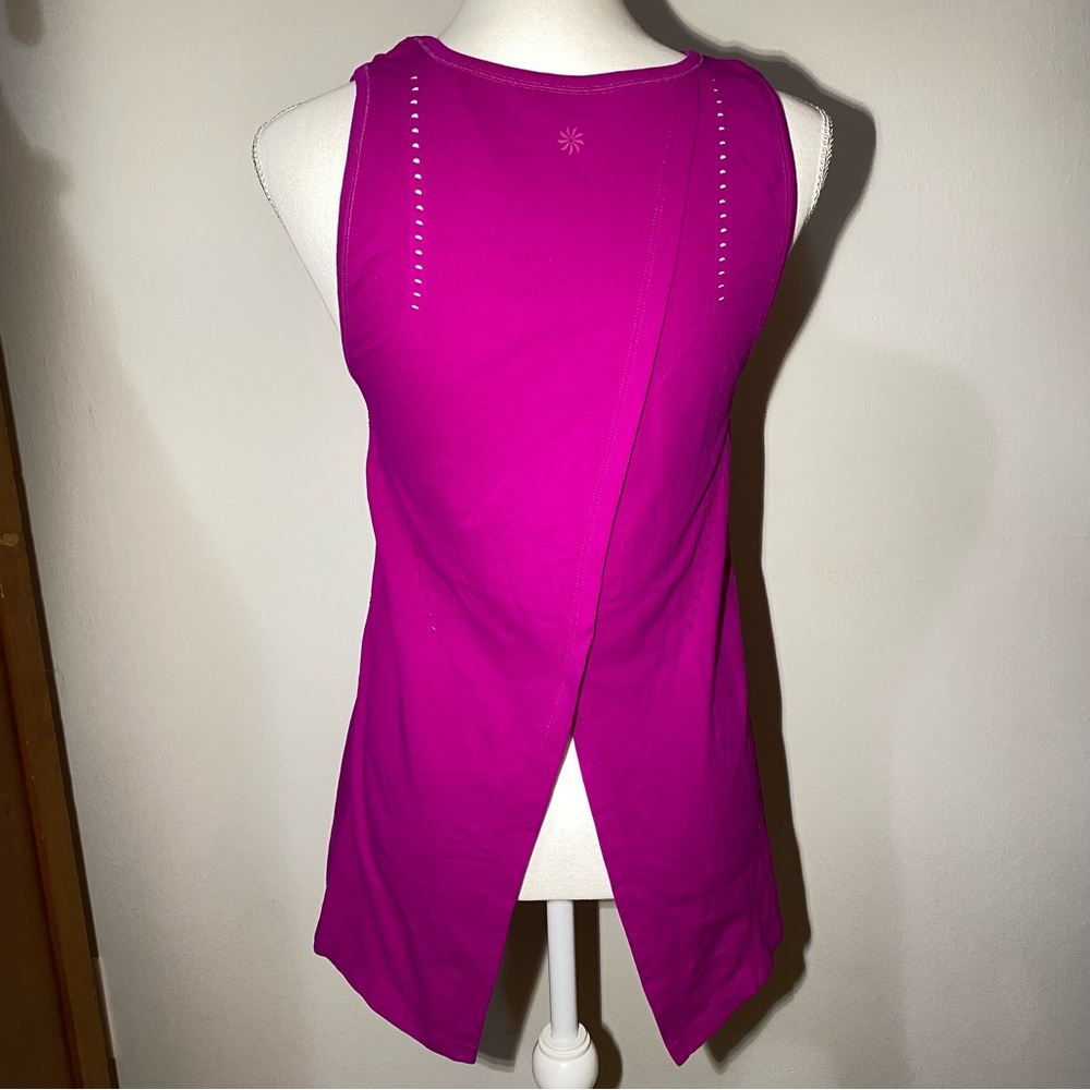 Athleta Women's Extra Small Foothill Seamless Tank Top Split Back Pink Barbie - Picture 2 of 6
